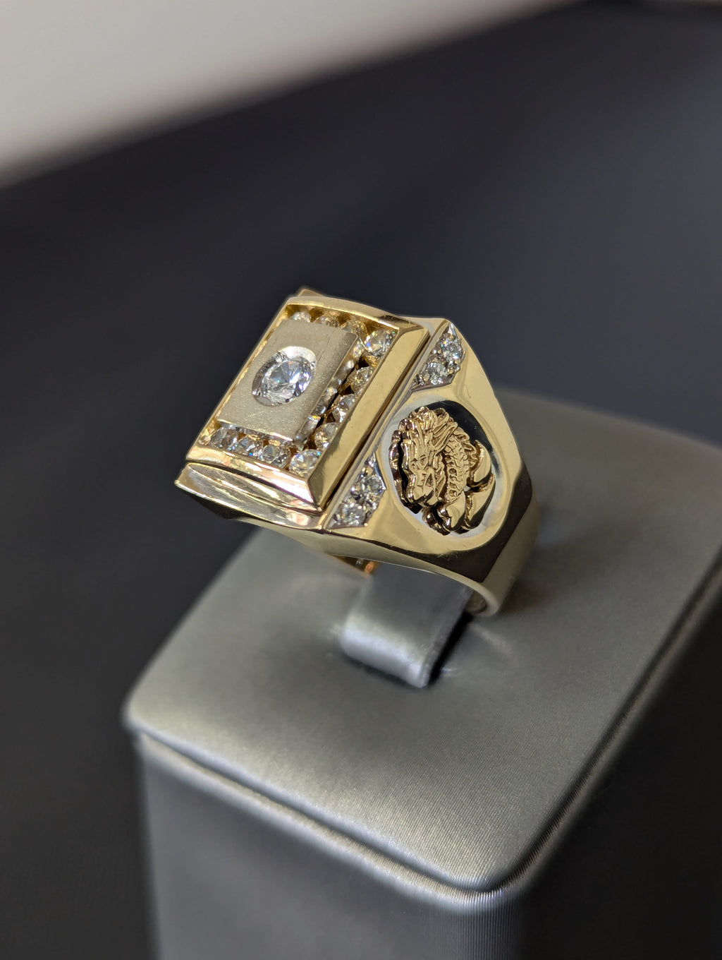 Anillo de dragón de circonitas cúbicas de dos tonos y 14K