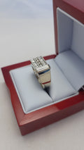 Anillo de oro blanco de 14k con diamantes