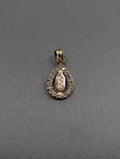 Colgante de oro tricolor de 14K con la Virgen de Guadalupe
