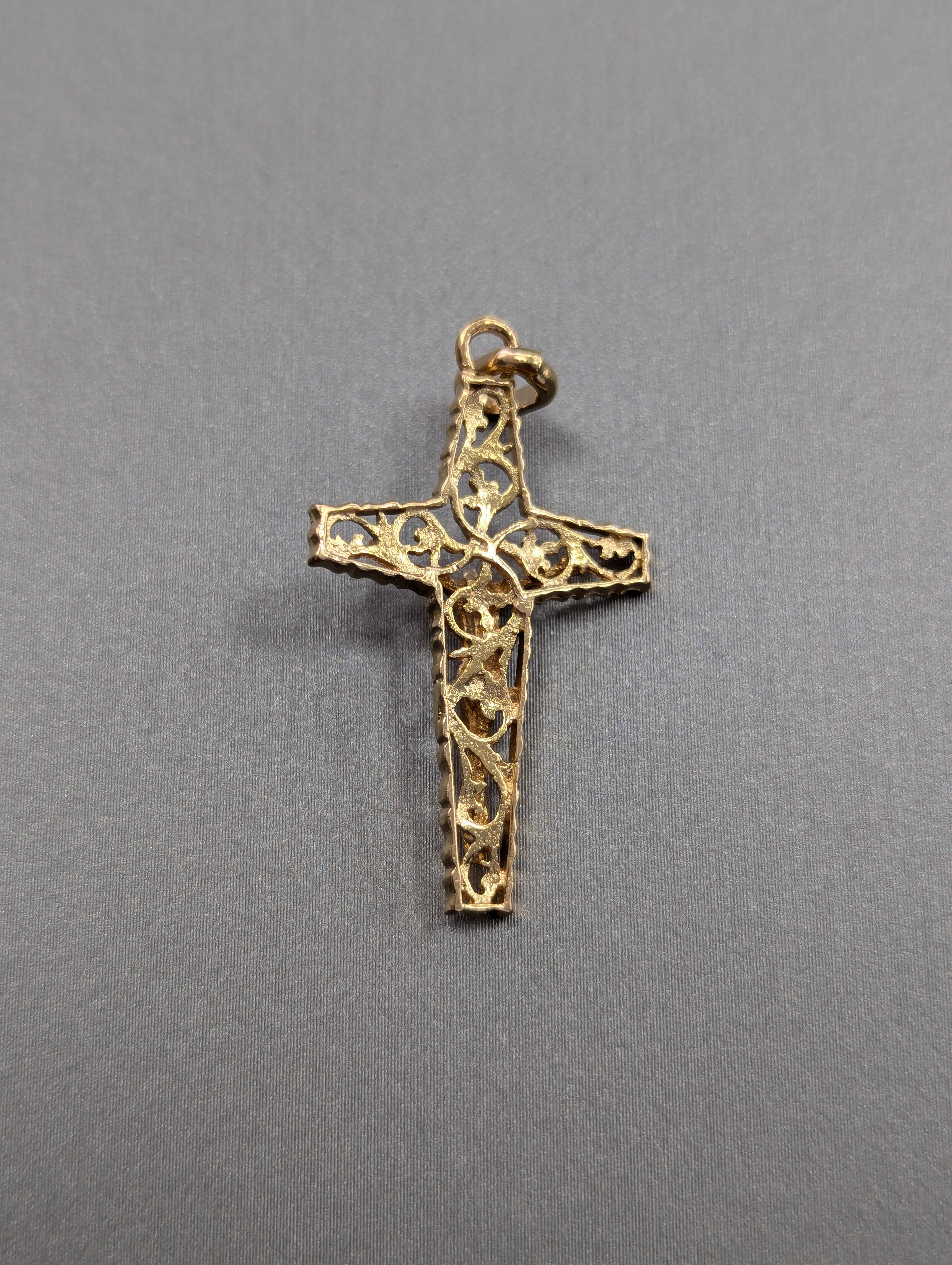Colgante Crucifijo Oro Amarillo 14K