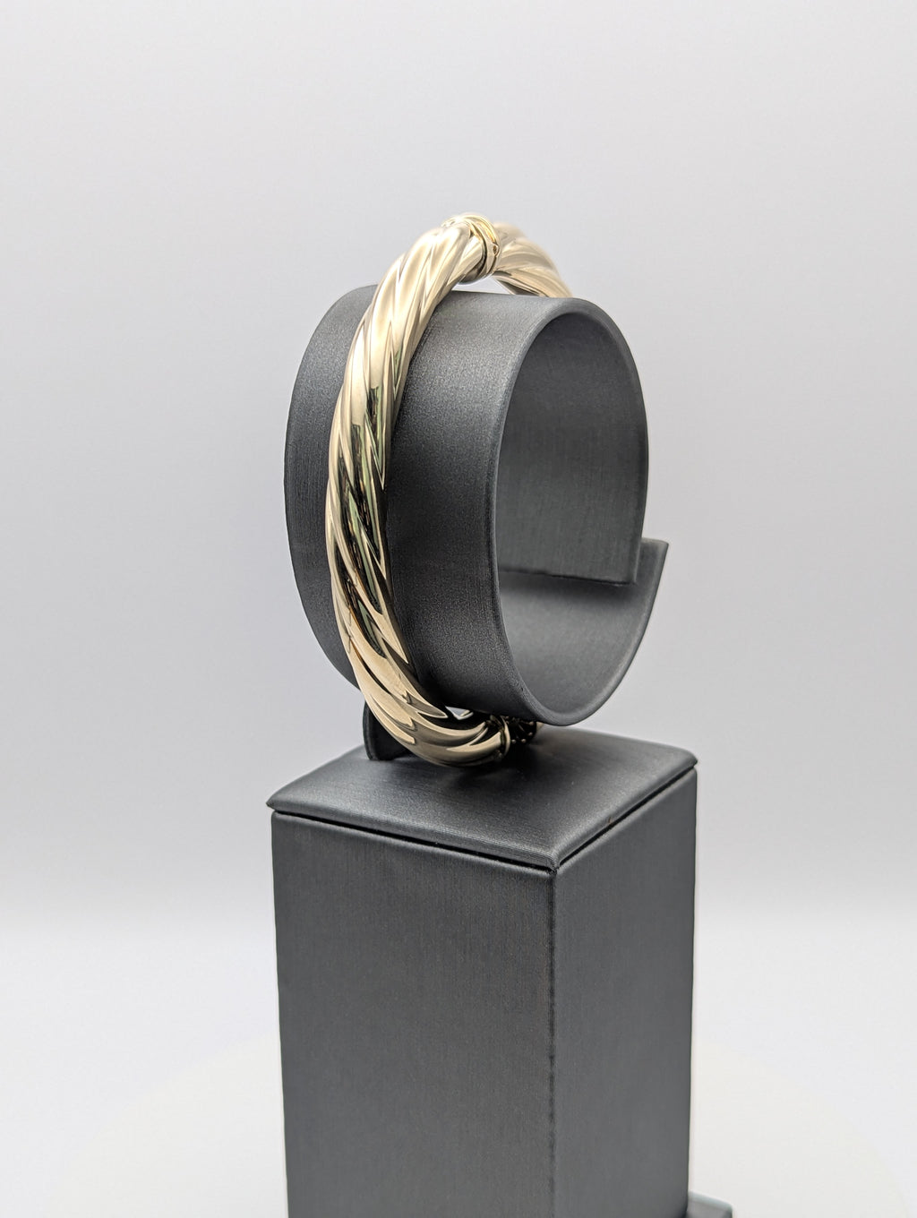 Pulsera Torcida de Oro Amarillo de 14K