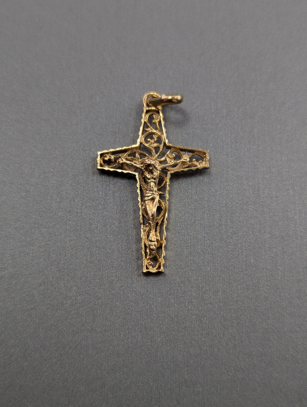 Colgante Crucifijo Oro Amarillo 14K