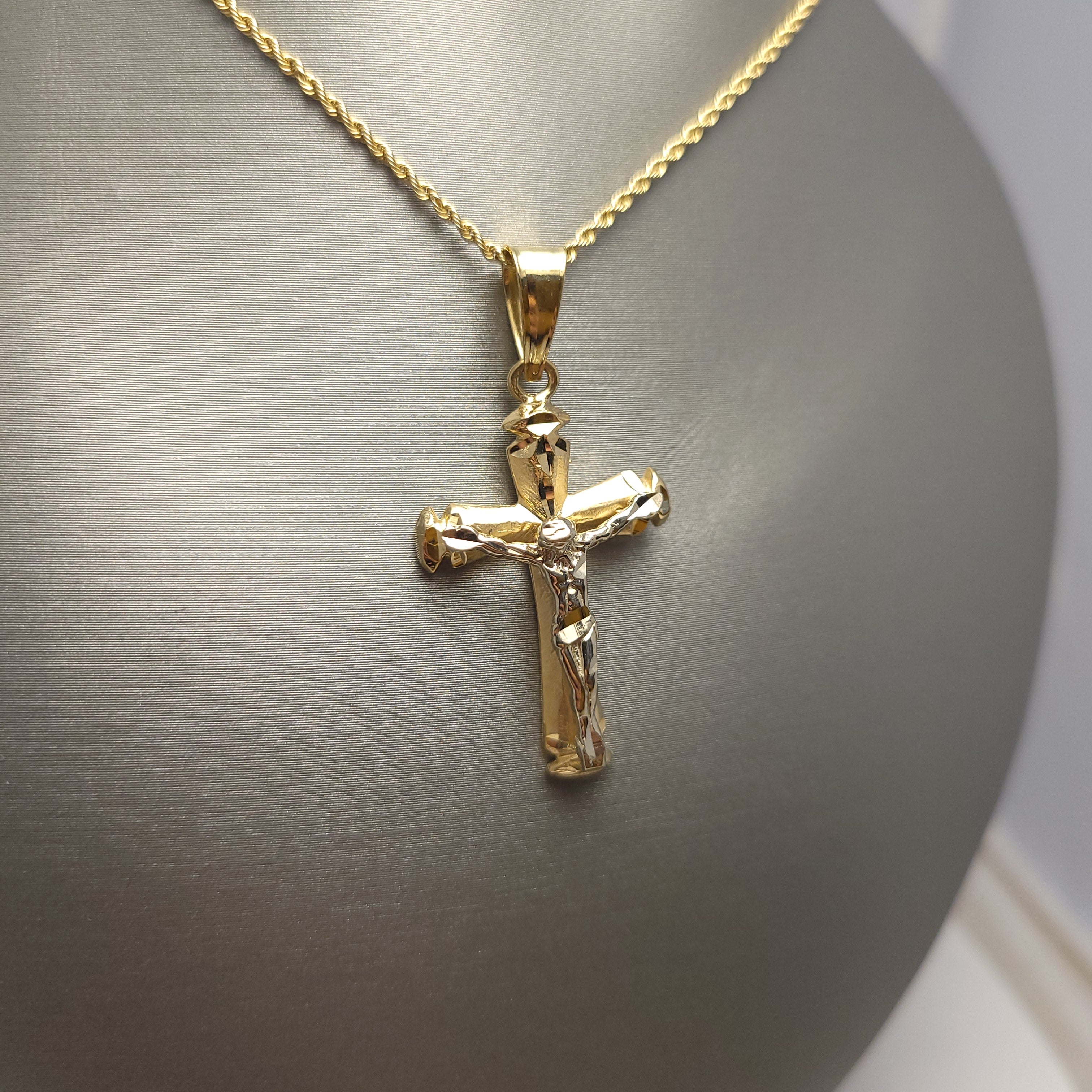 Colgante con crucifijo bicolor de oro de 14 quilates