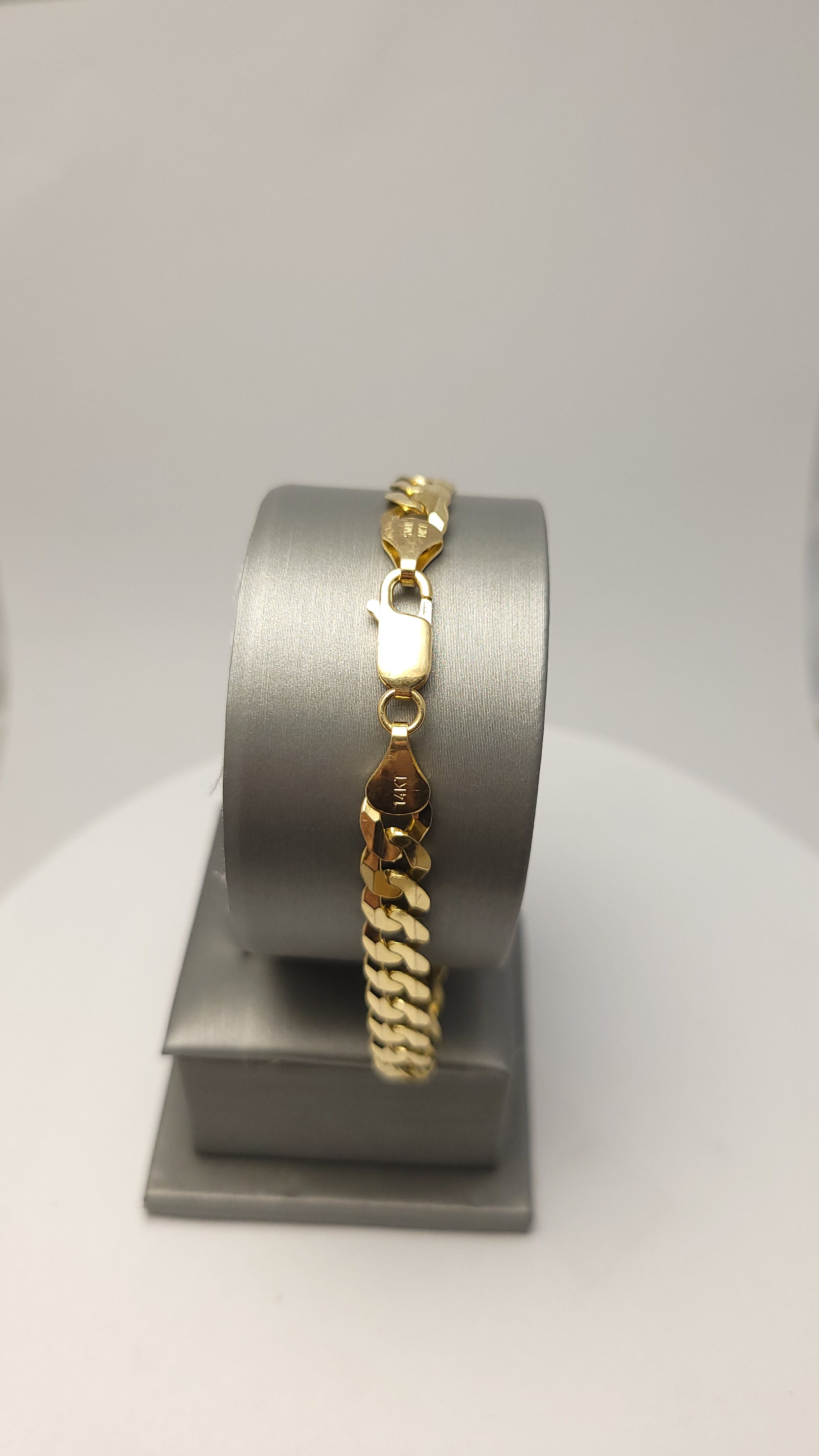 14K YG Curb Link Bracelet