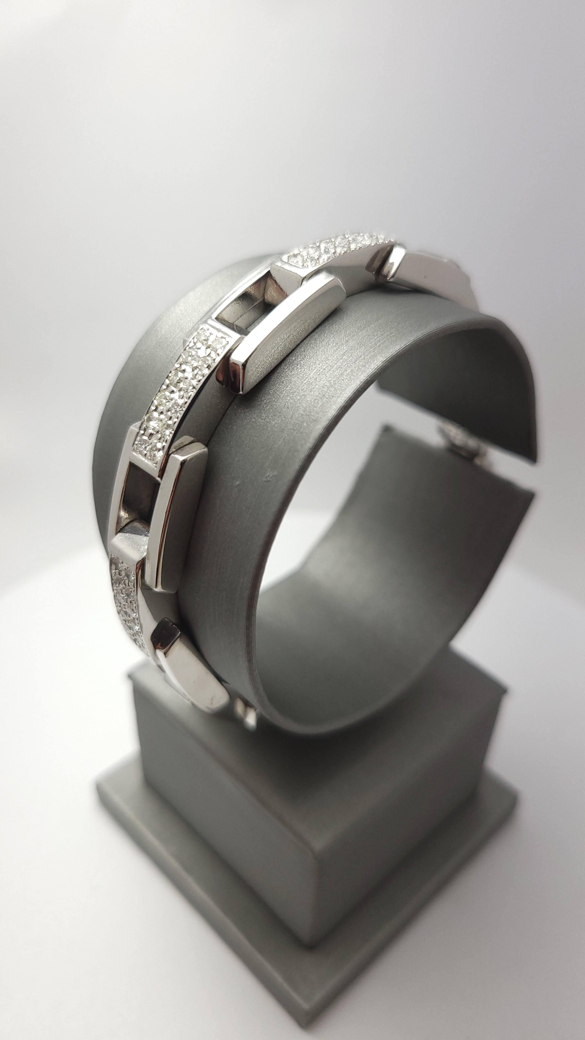 Pulsera de diamantes de oro blanco de 14K