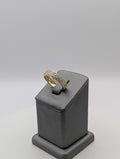 Anillo de boda de oro amarillo de 14K con circonitas cúbicas