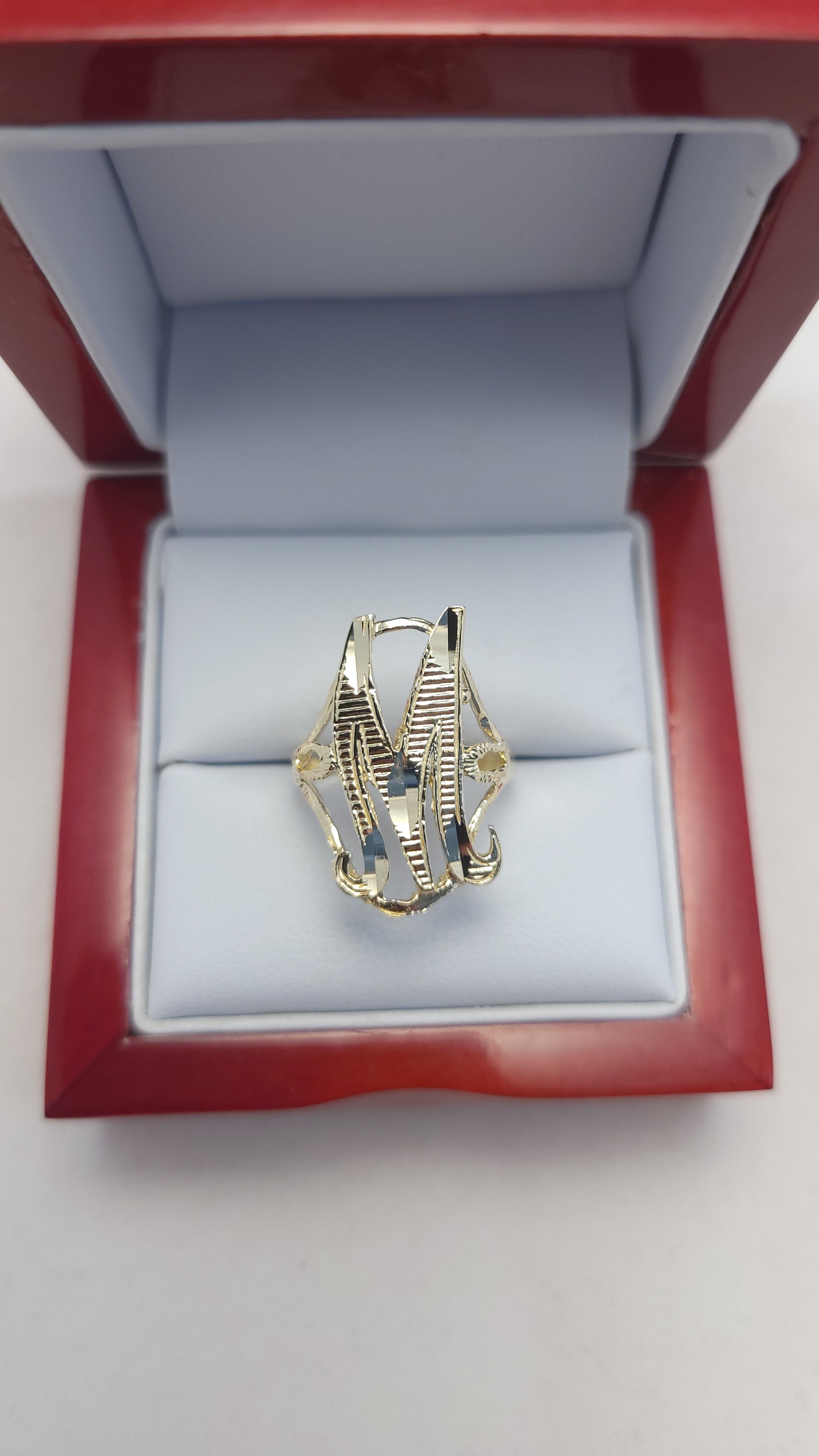 10K YG Letter "M" Ring