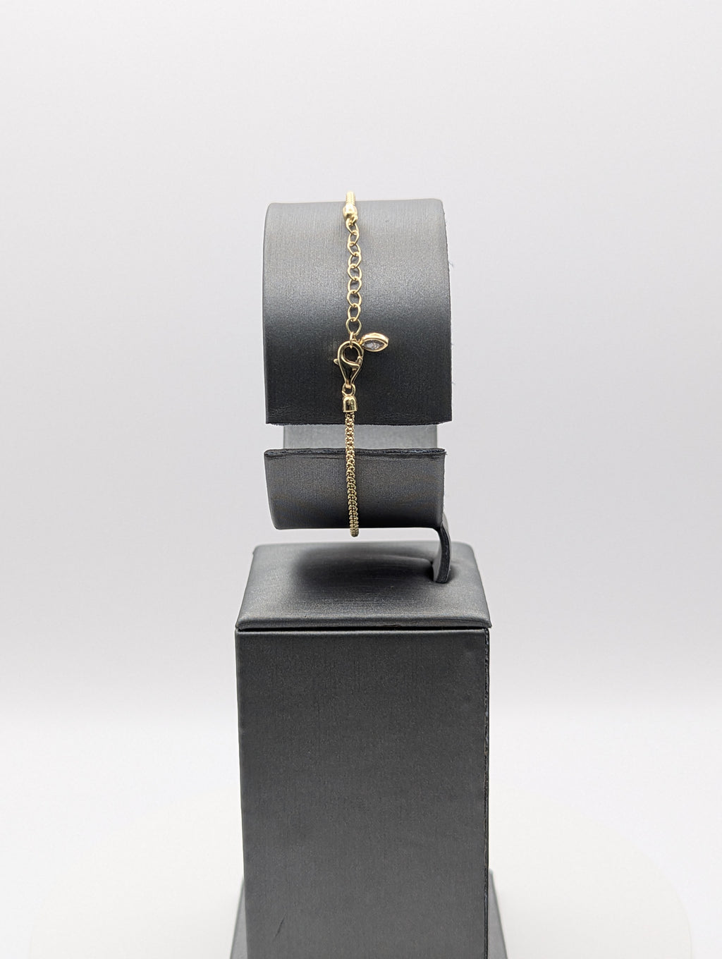 Pulsera de cadena con dije de mariposa de oro amarillo de 14K