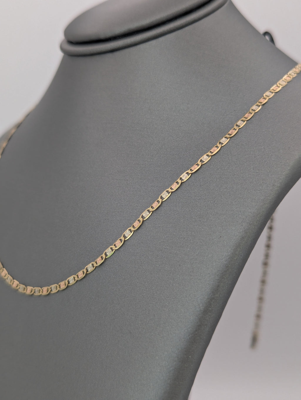 Cadena Valentino de 14K