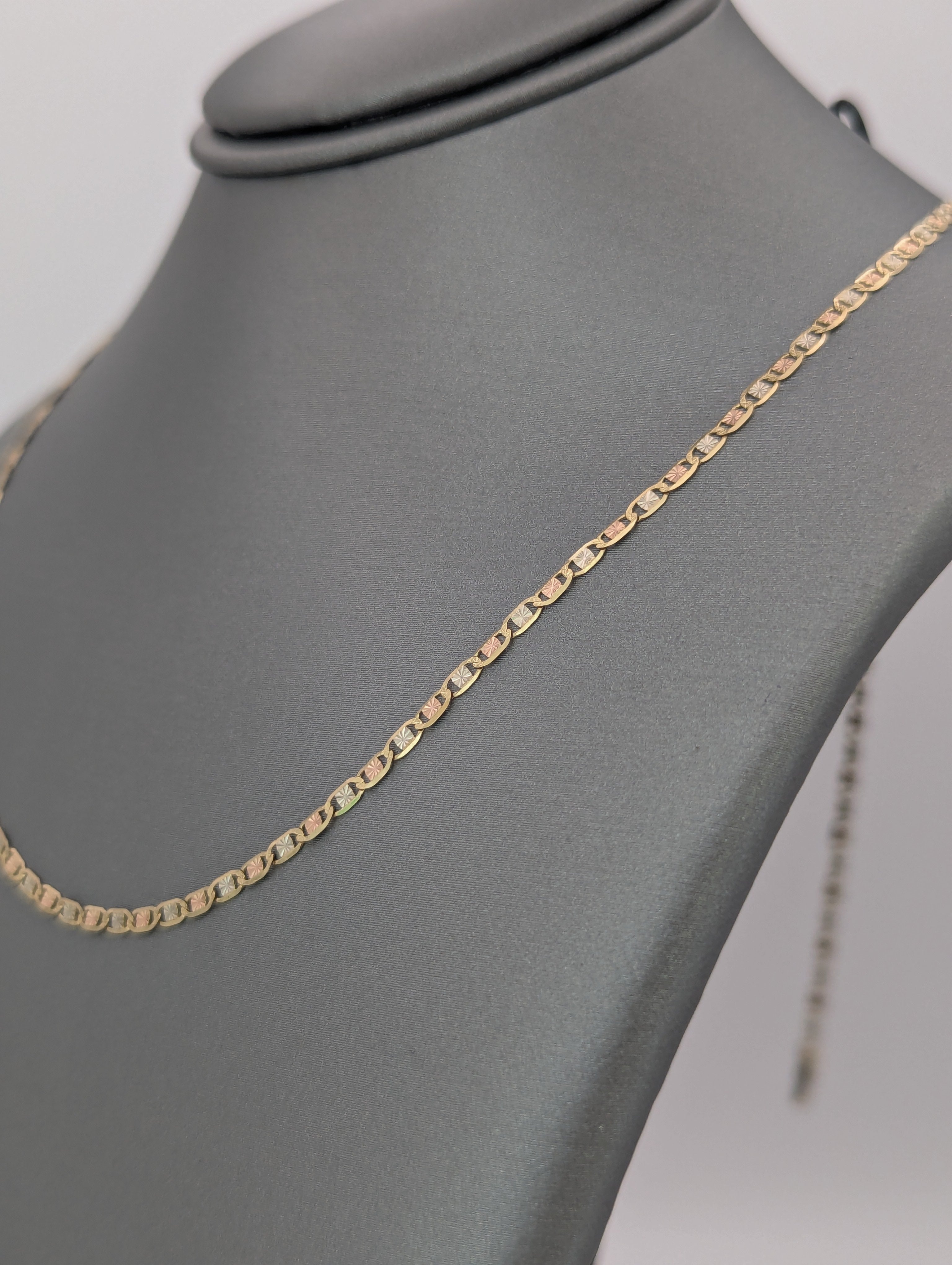 Cadena Valentino de 14K