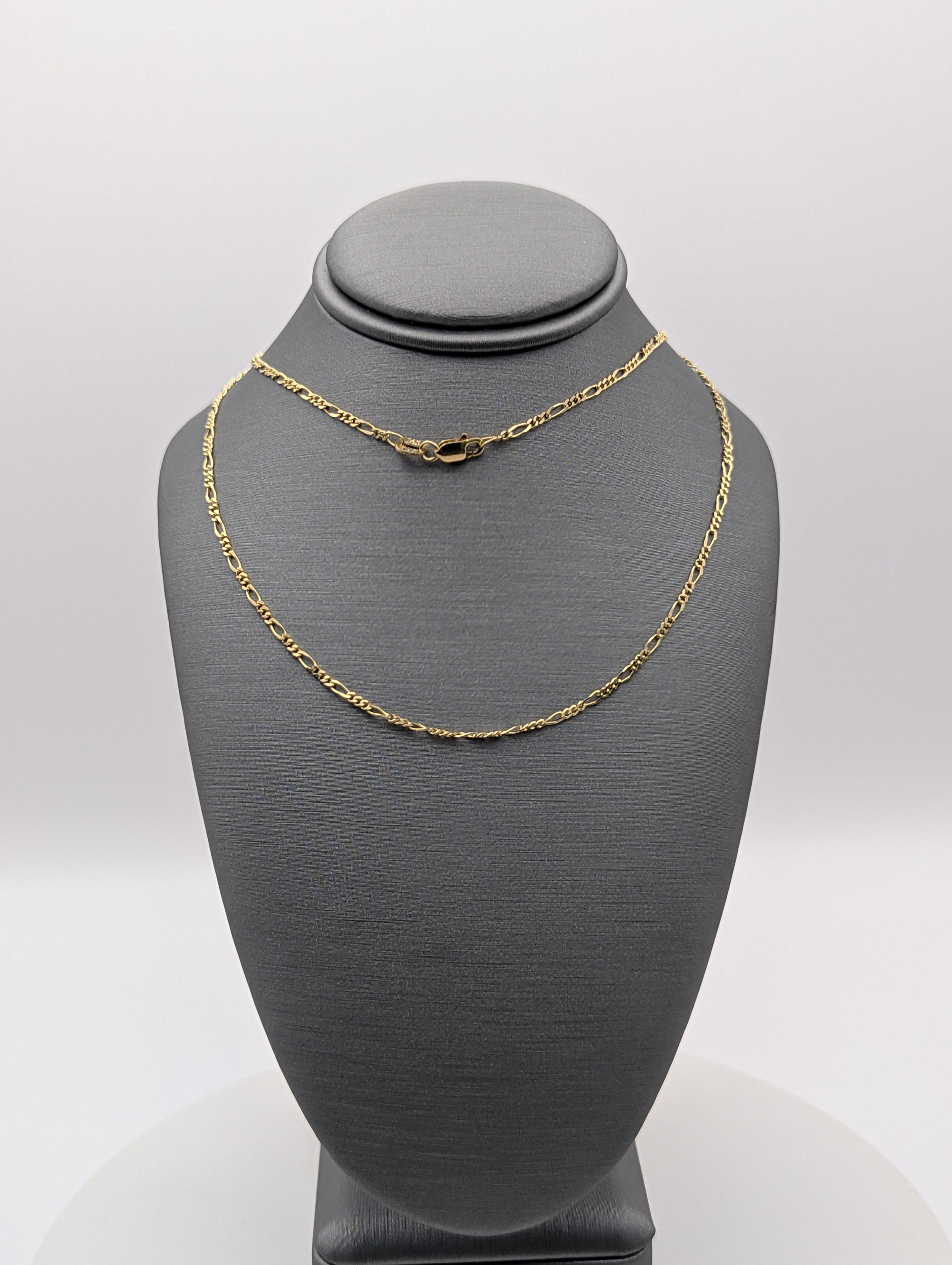 Cadena Fígaro de oro amarillo de 14K