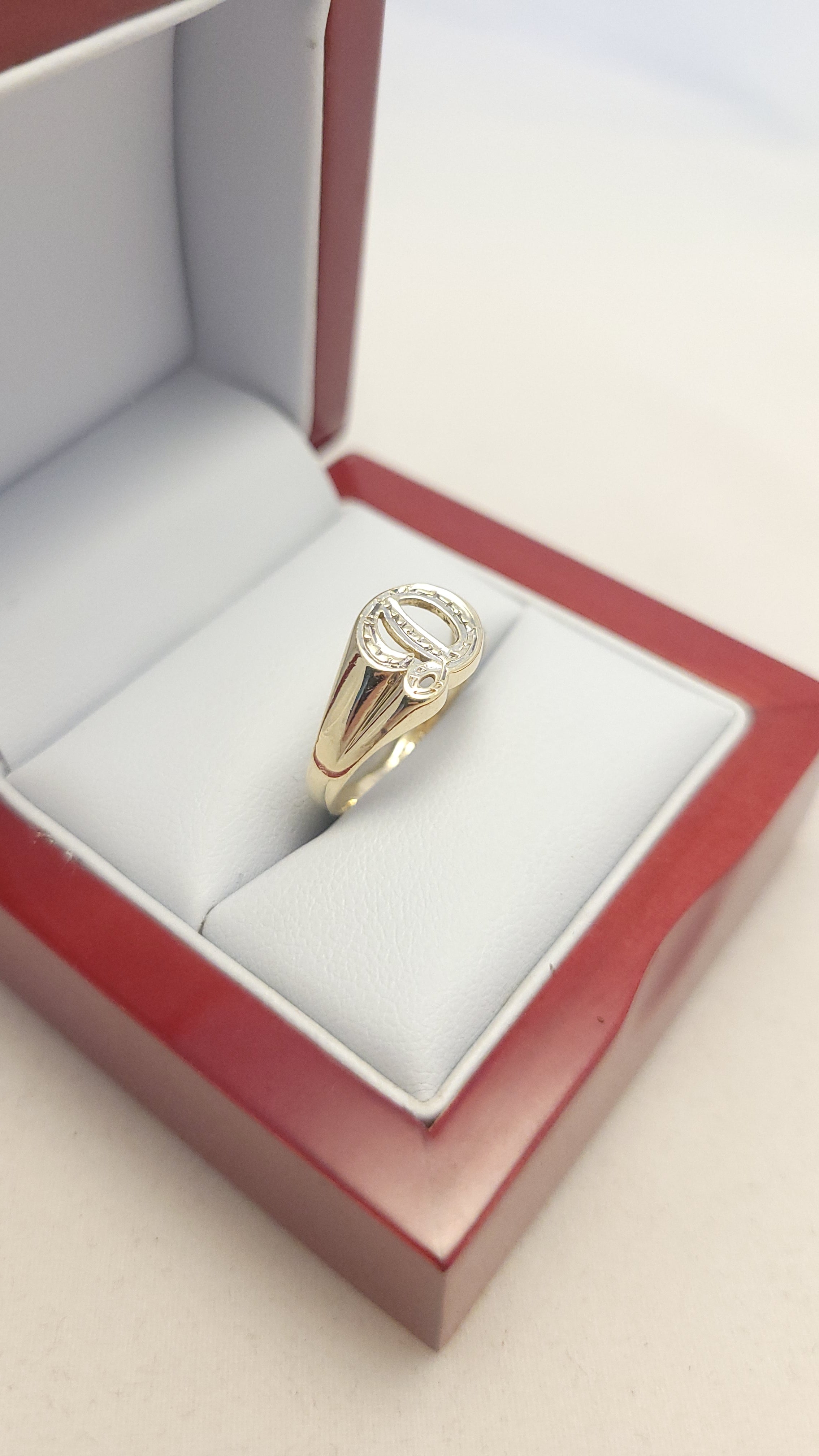 10K YG Letter "D" Ring