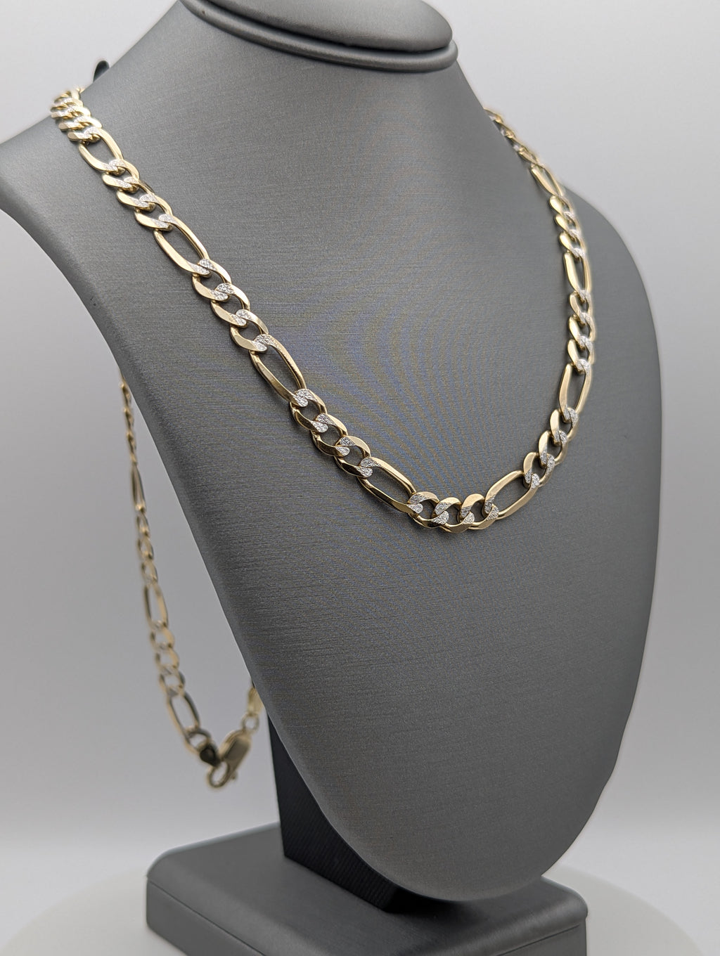 Cadena Fígaro de oro amarillo de 14K con corte de diamante