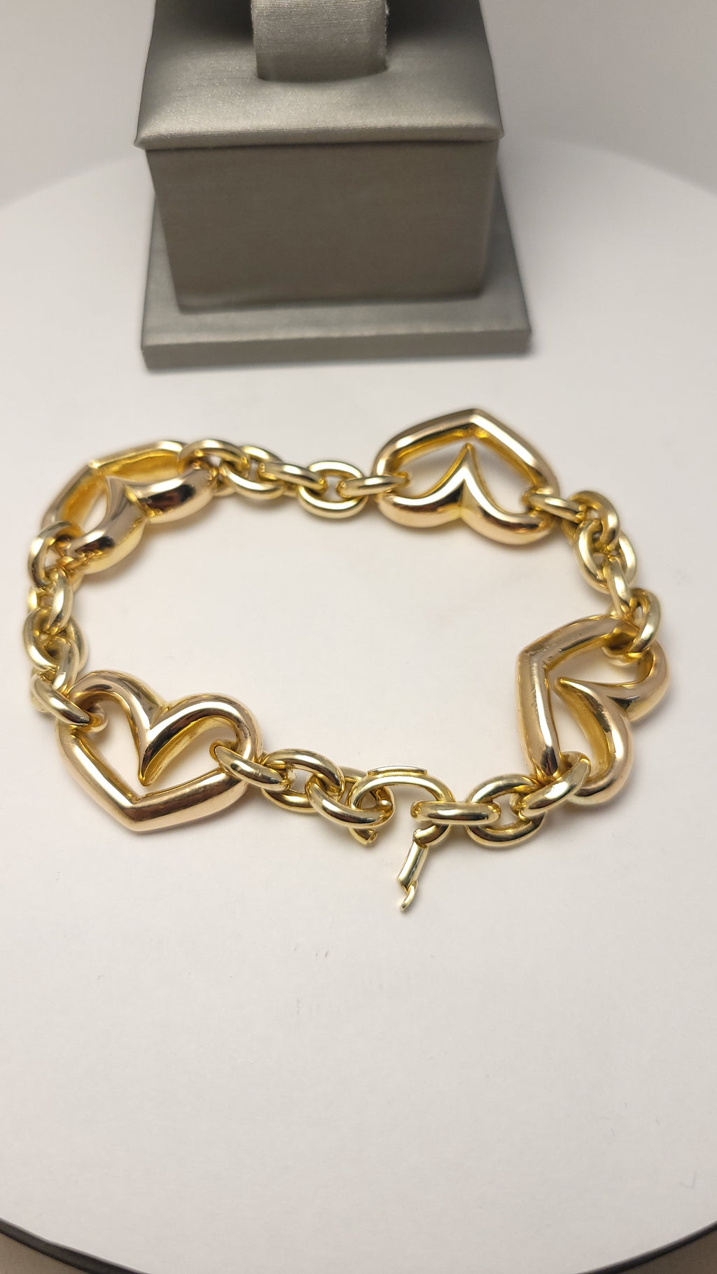 Pulsera de Corazones Abombados de Oro Amarillo de 14K