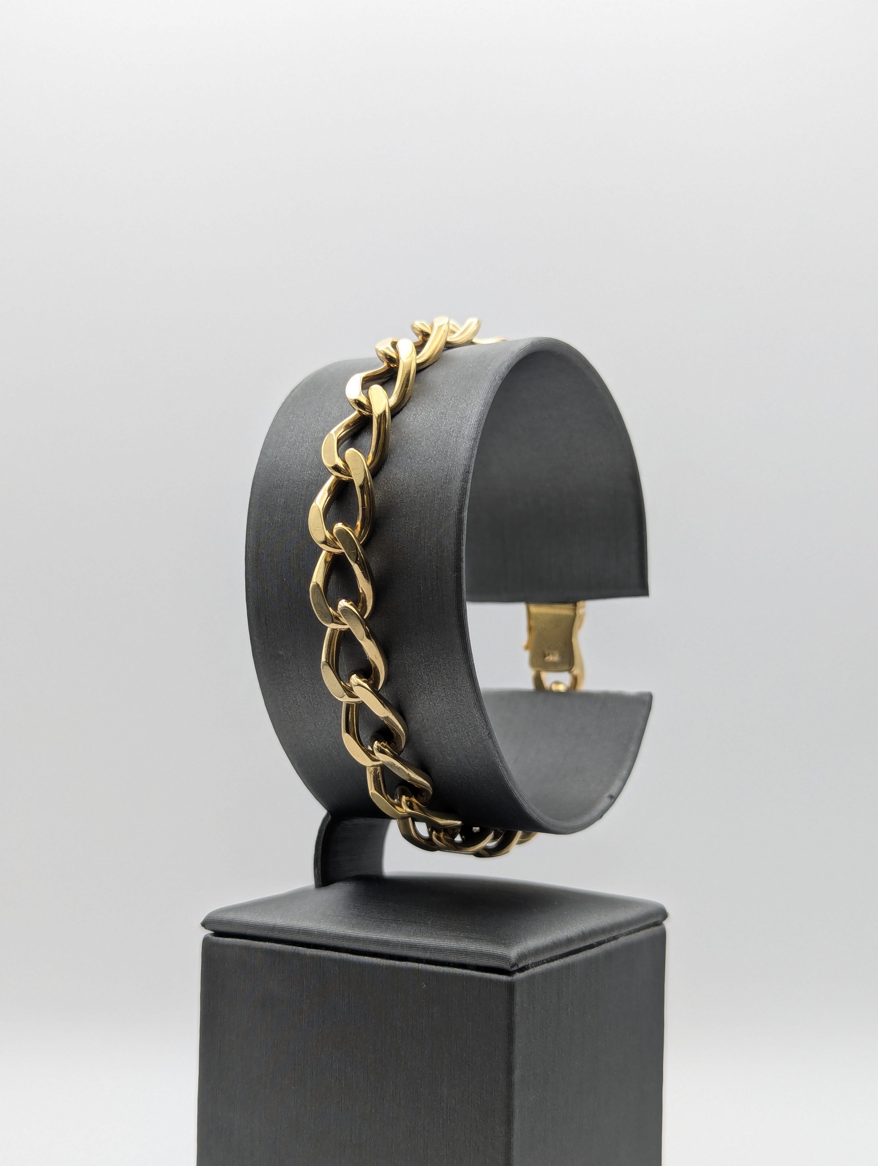 14K YG Open Flat Curb Bracelet
