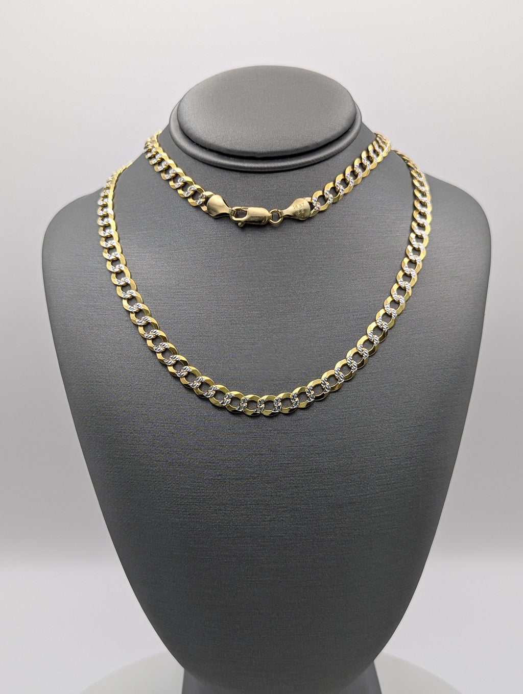 Cadena cubana de 14K con corte de diamante