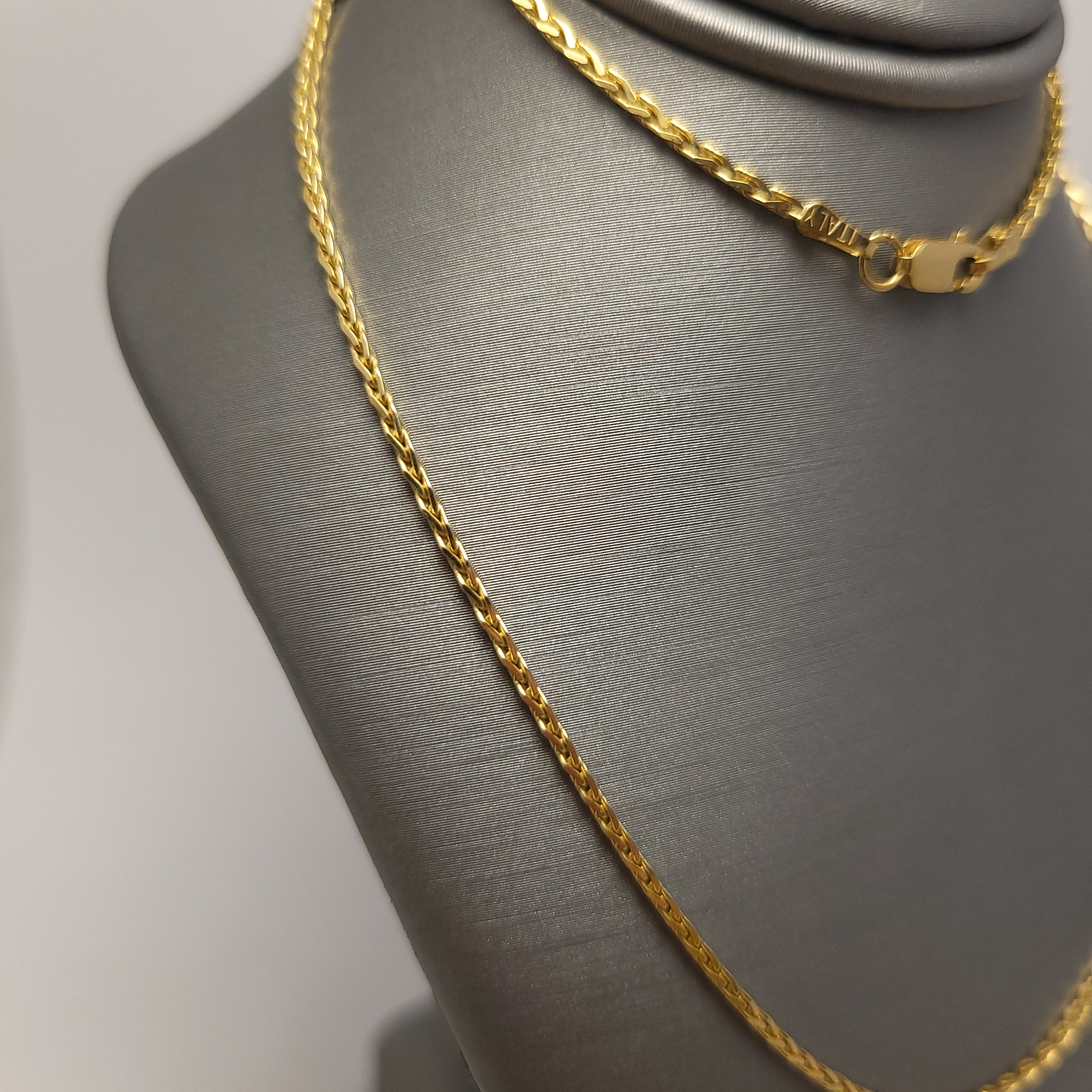 Cadena Sólida de Eslabones Spiga de Oro Amarillo de 14K