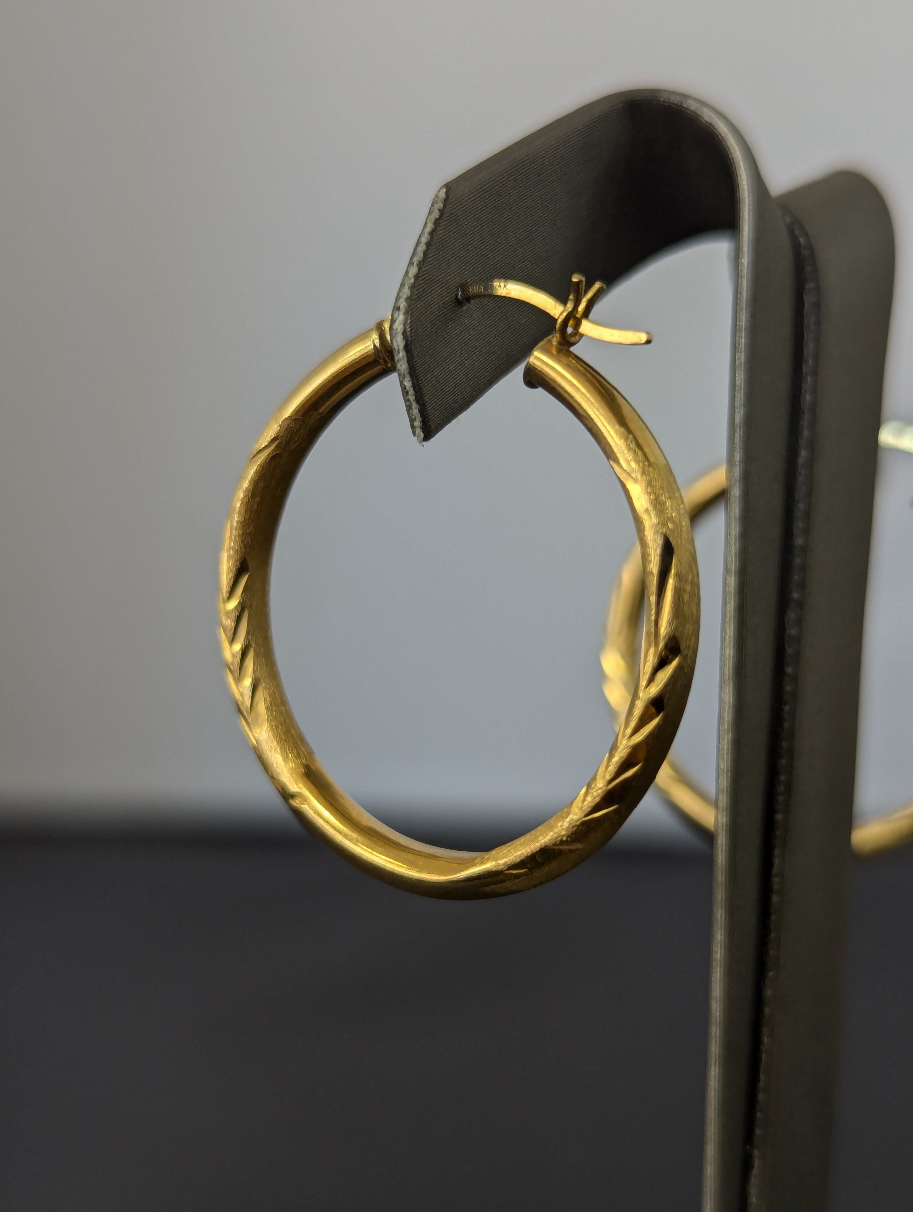 14K YG Hoop Earrings