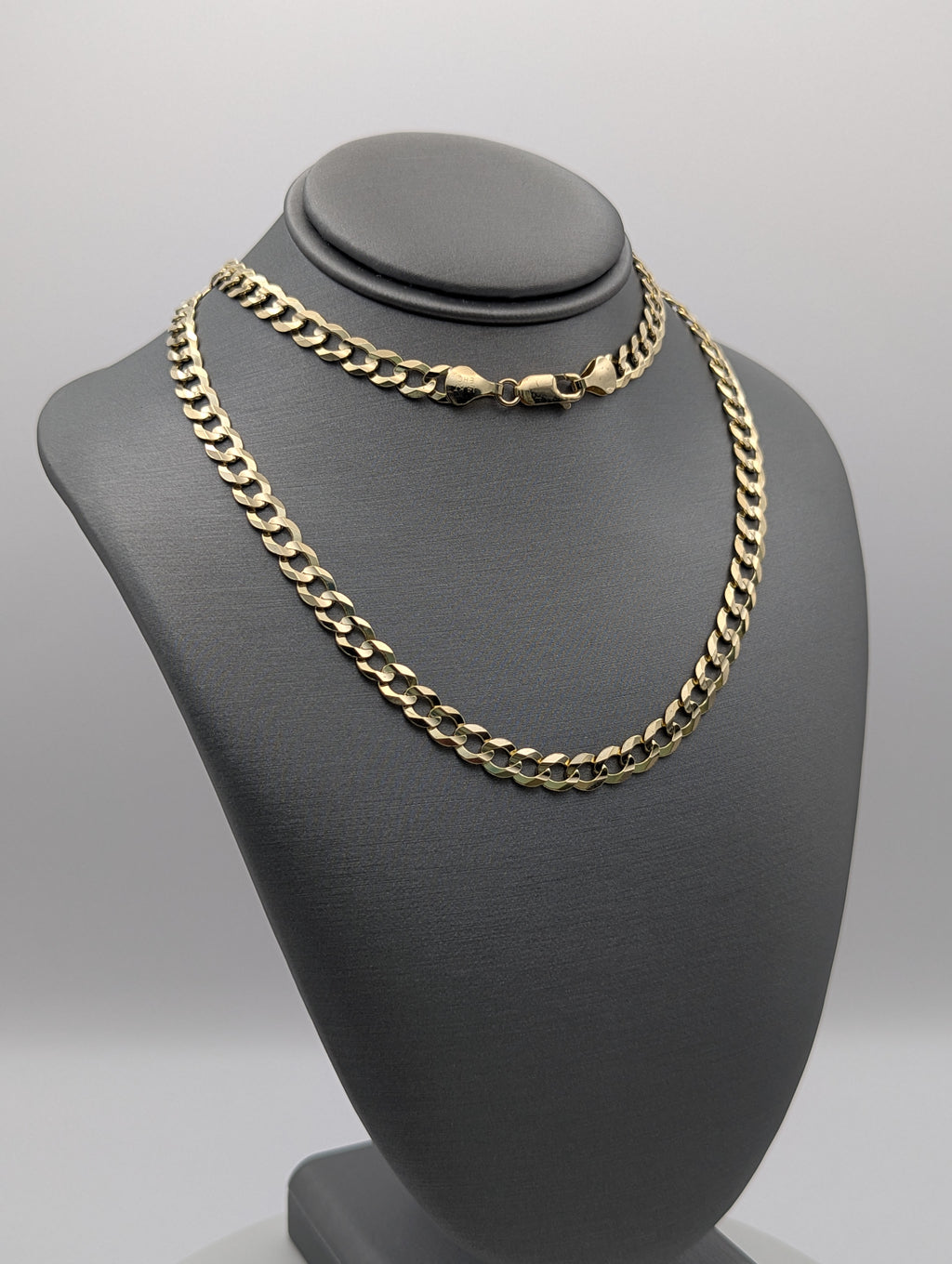 Cadena de eslabones de 14K en oro amarillo