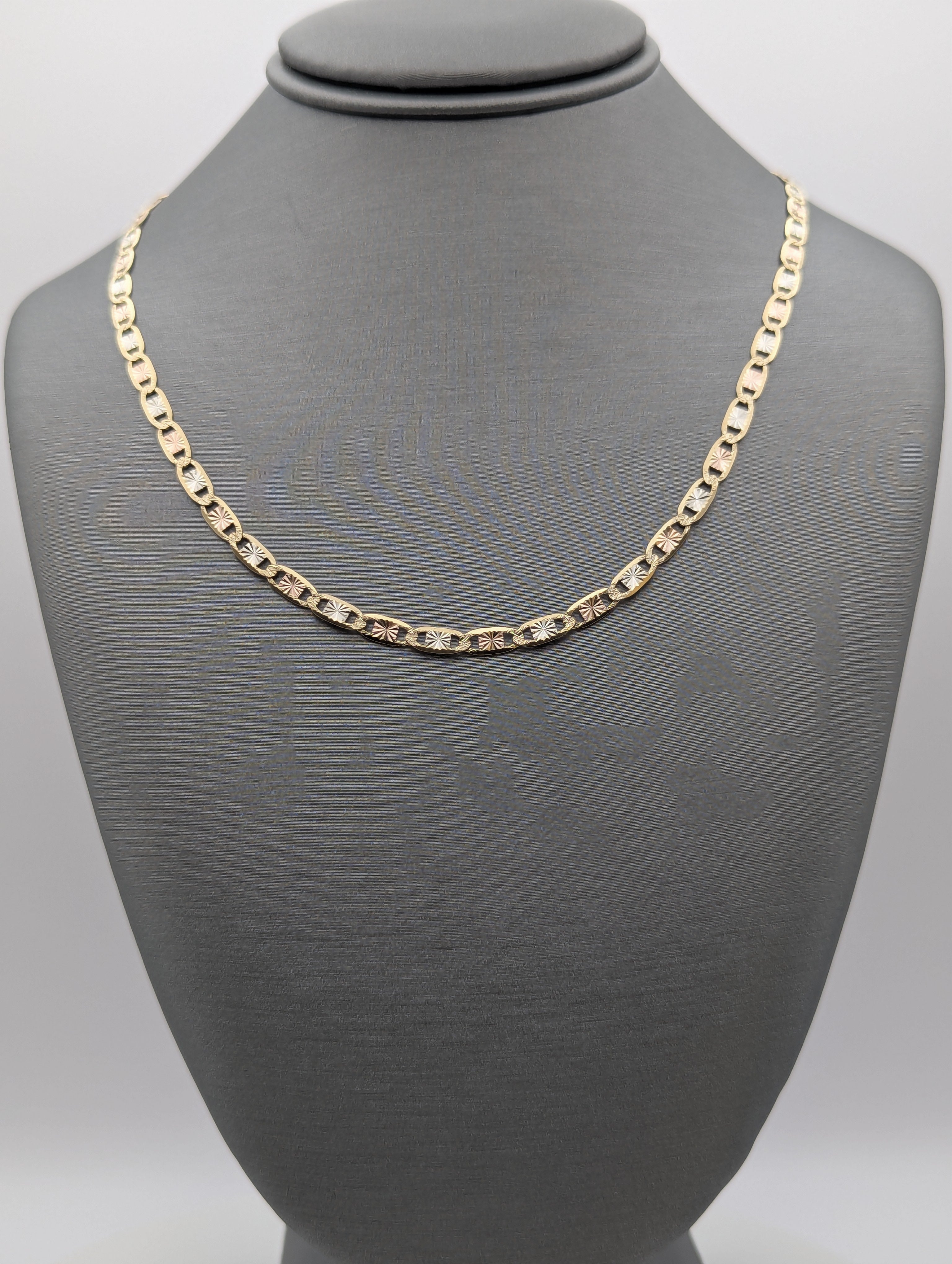 Cadena Valentino de 14K
