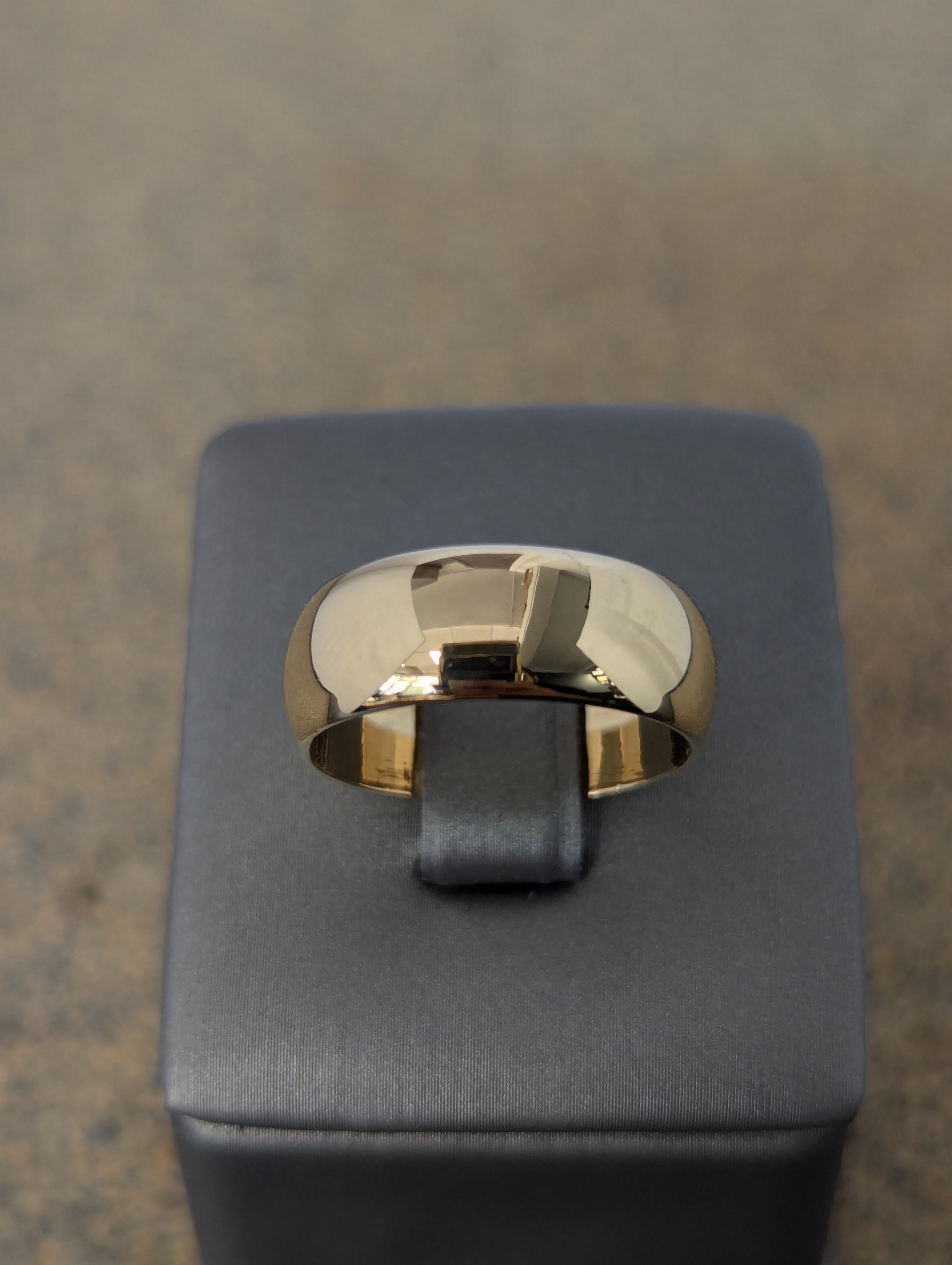 Anillo de boda de 14 quilates