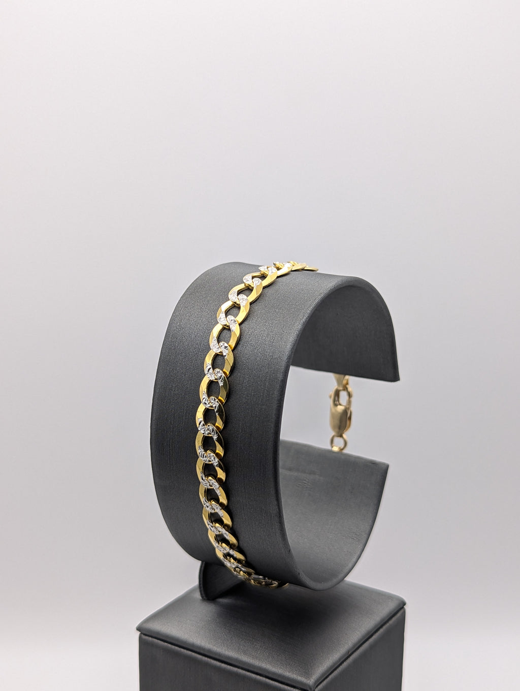 Pulsera de eslabones tipo barbada diamantada de 14K