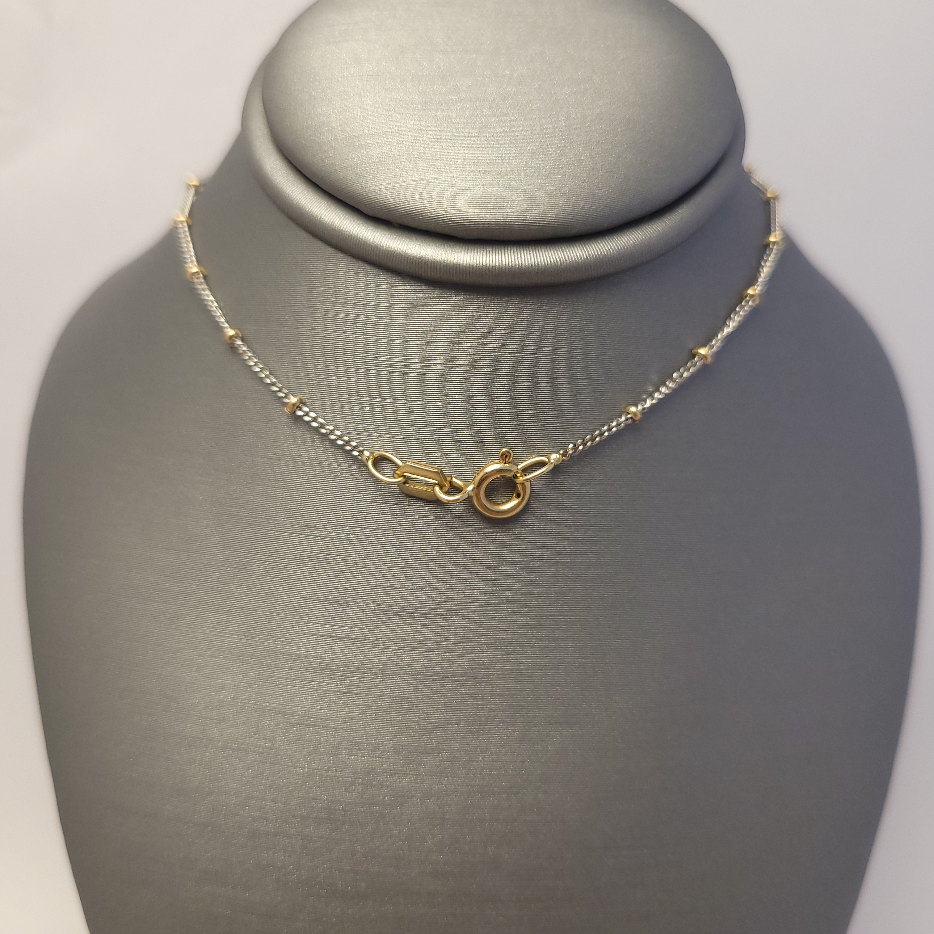 Collar de eslabones cubanos 14K de dos tonos de fantasía