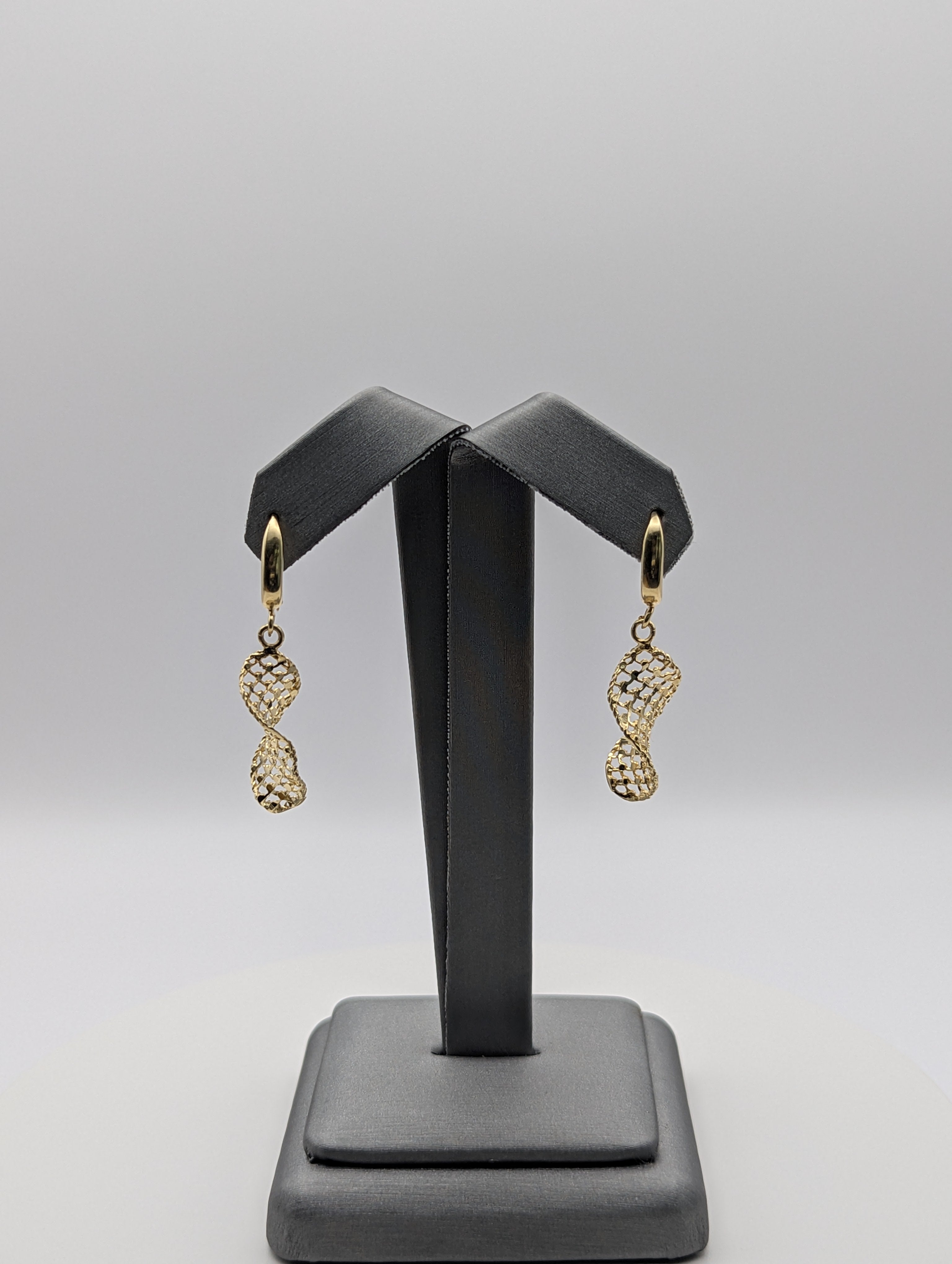 14K YG Twisted Lattice Dia Cut