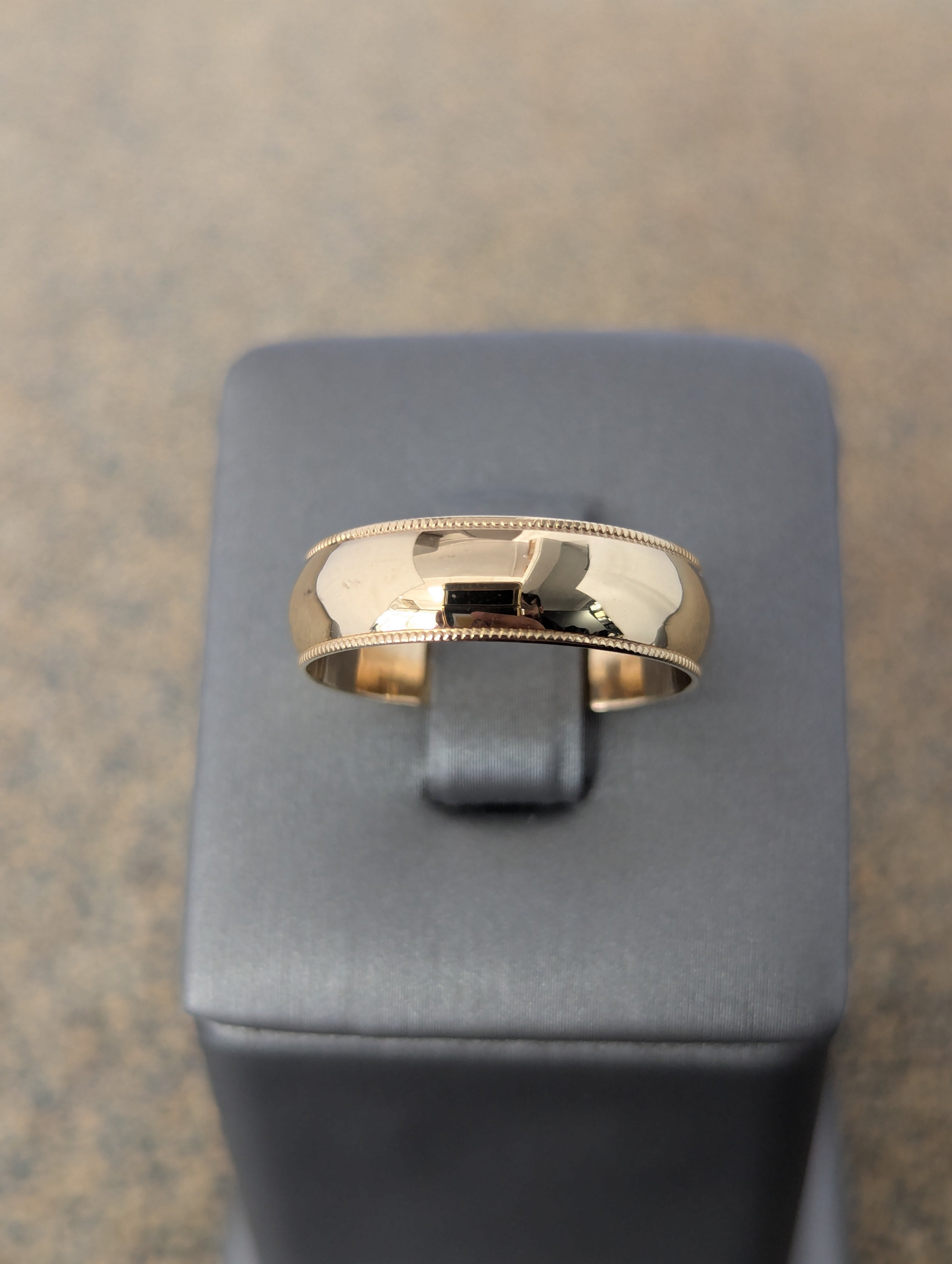 Anillo de boda de 14K