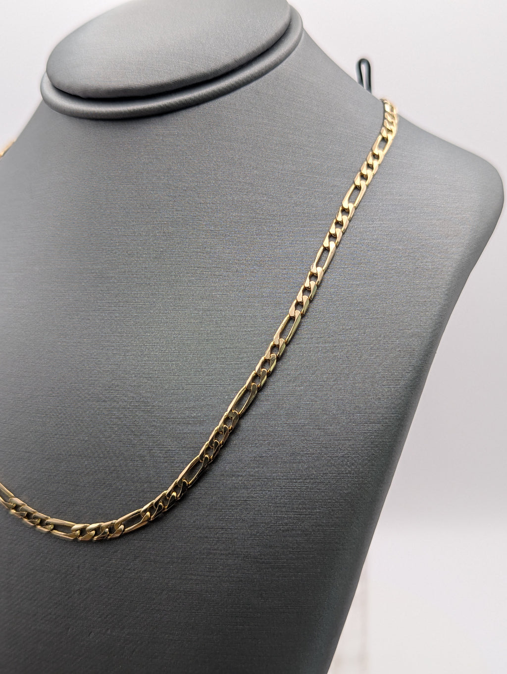 Cadena Fígaro de oro amarillo de 14K