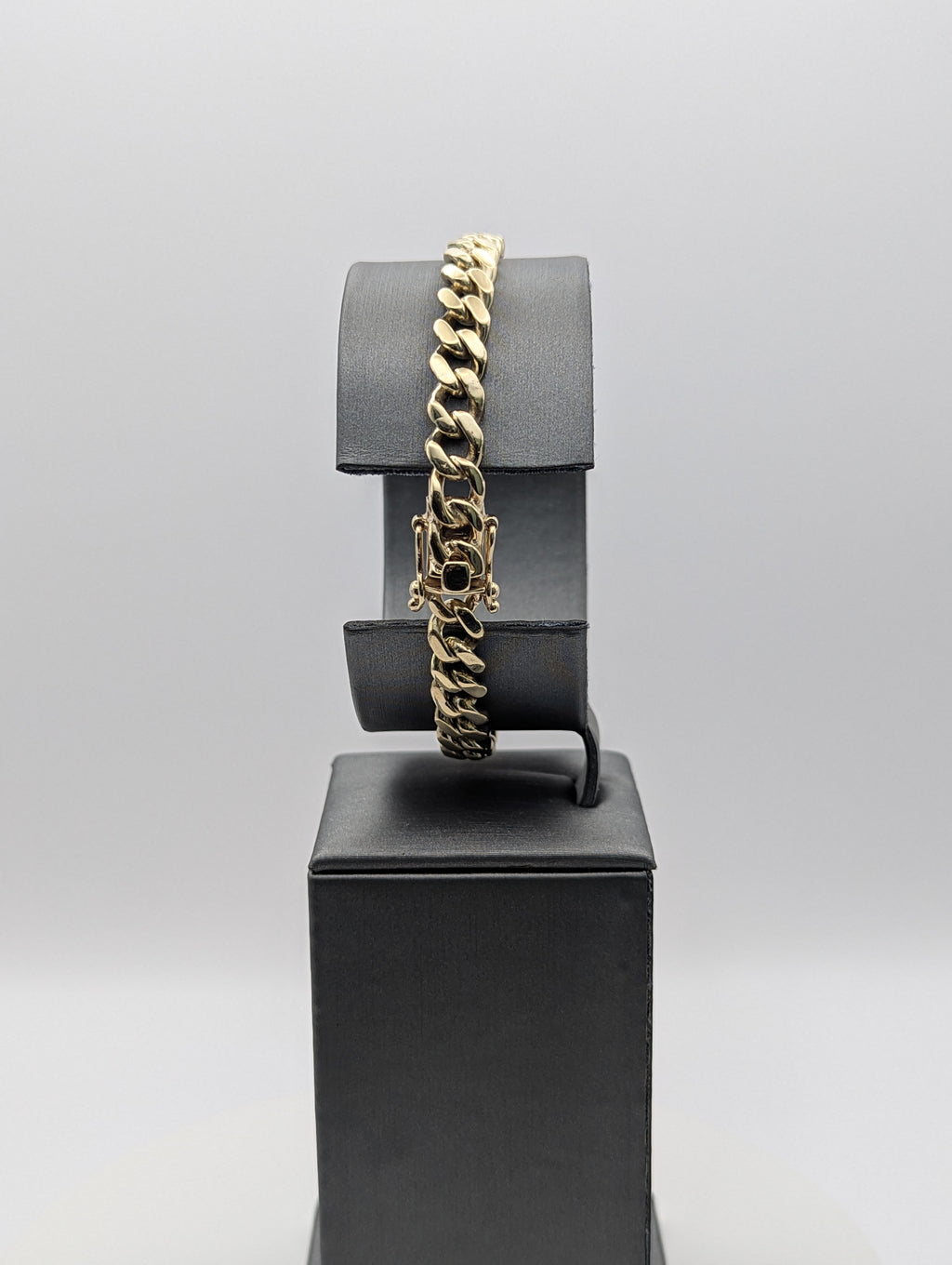 Pulsera eslabón cubano de oro amarillo de 14K