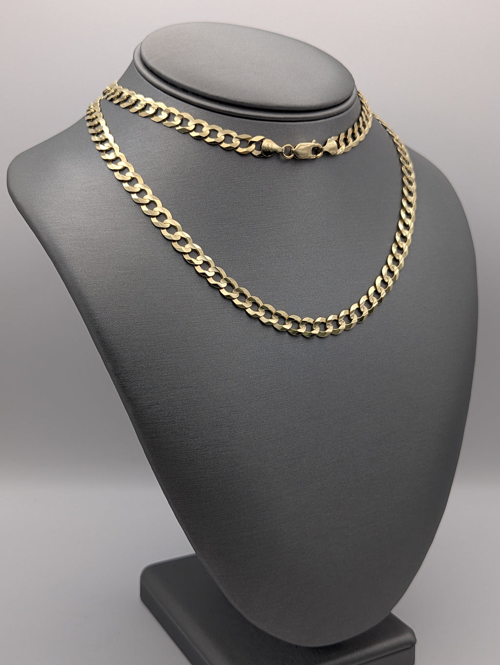 Cadena cubana de oro amarillo de 14K