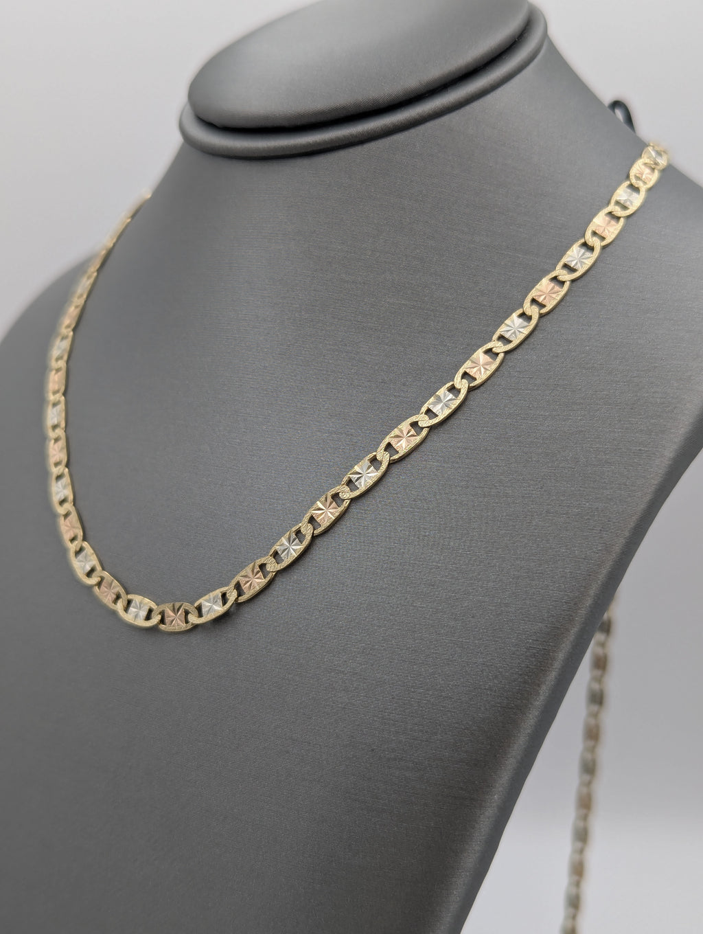 Cadena Valentino de 14K