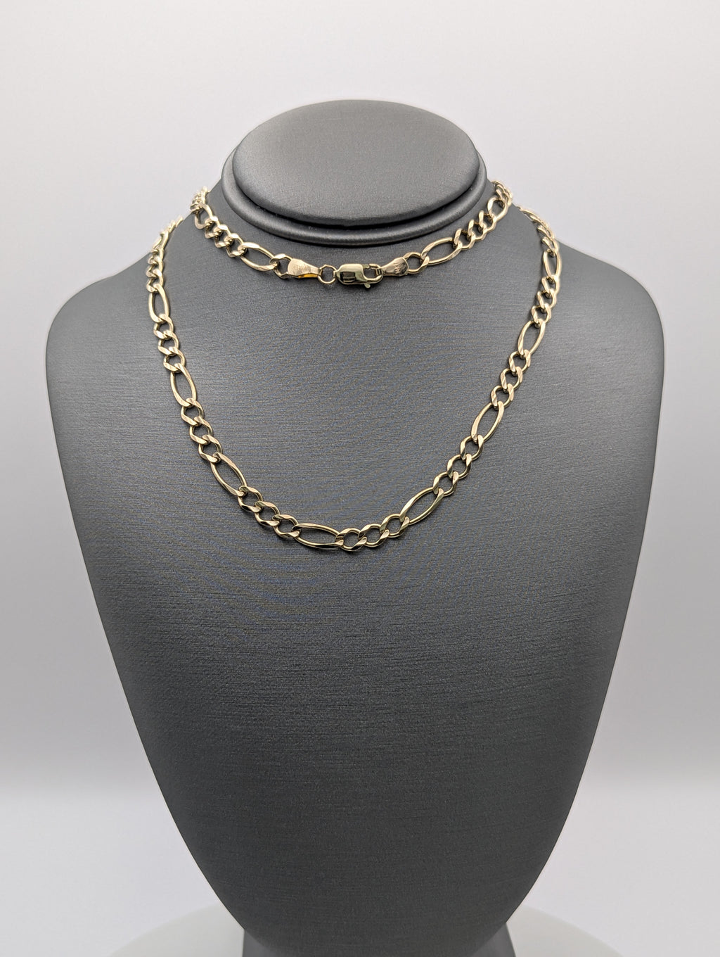 Cadena Fígaro de oro amarillo de 14K