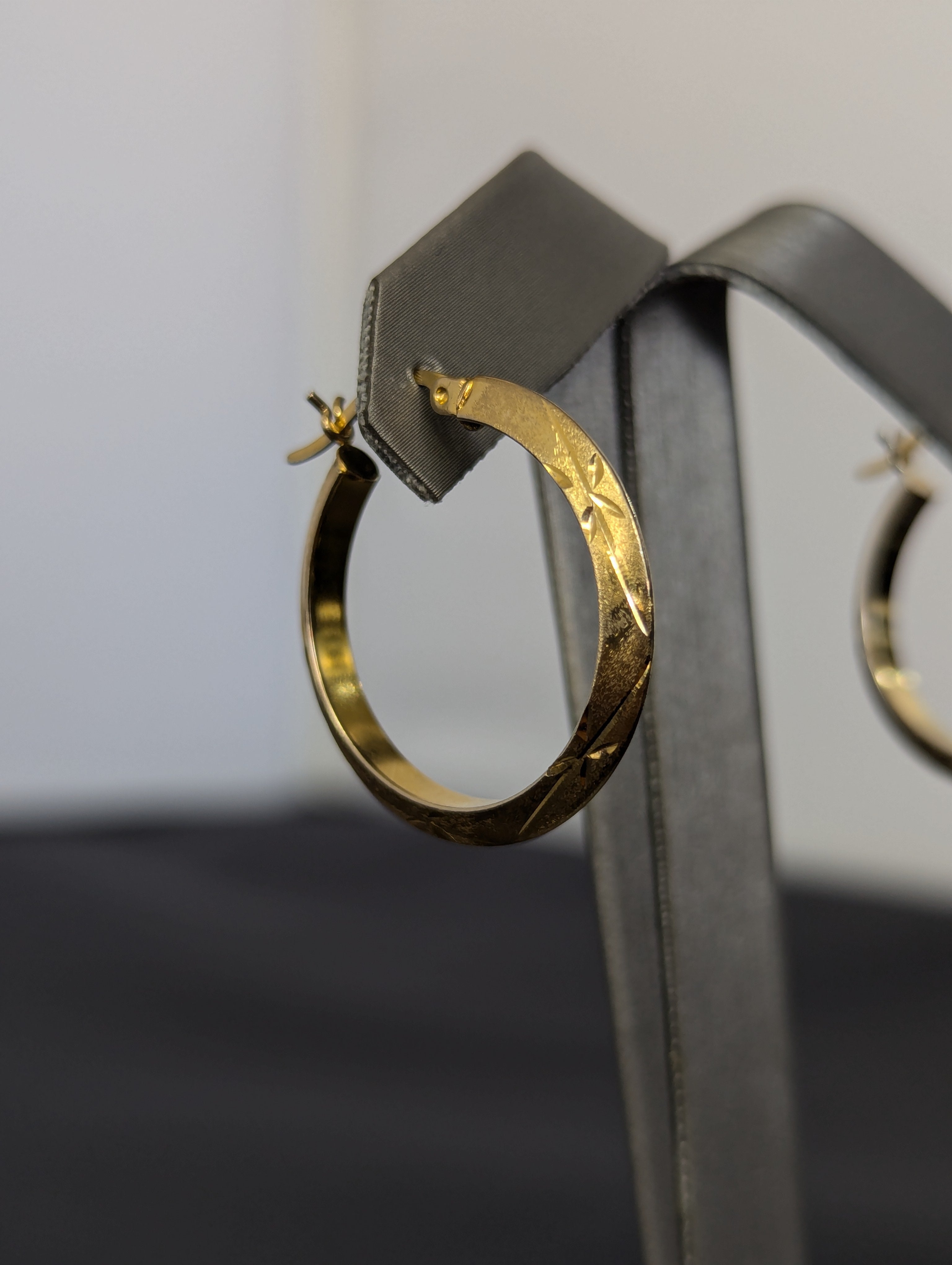 14K YG Textured Hoop Earrings