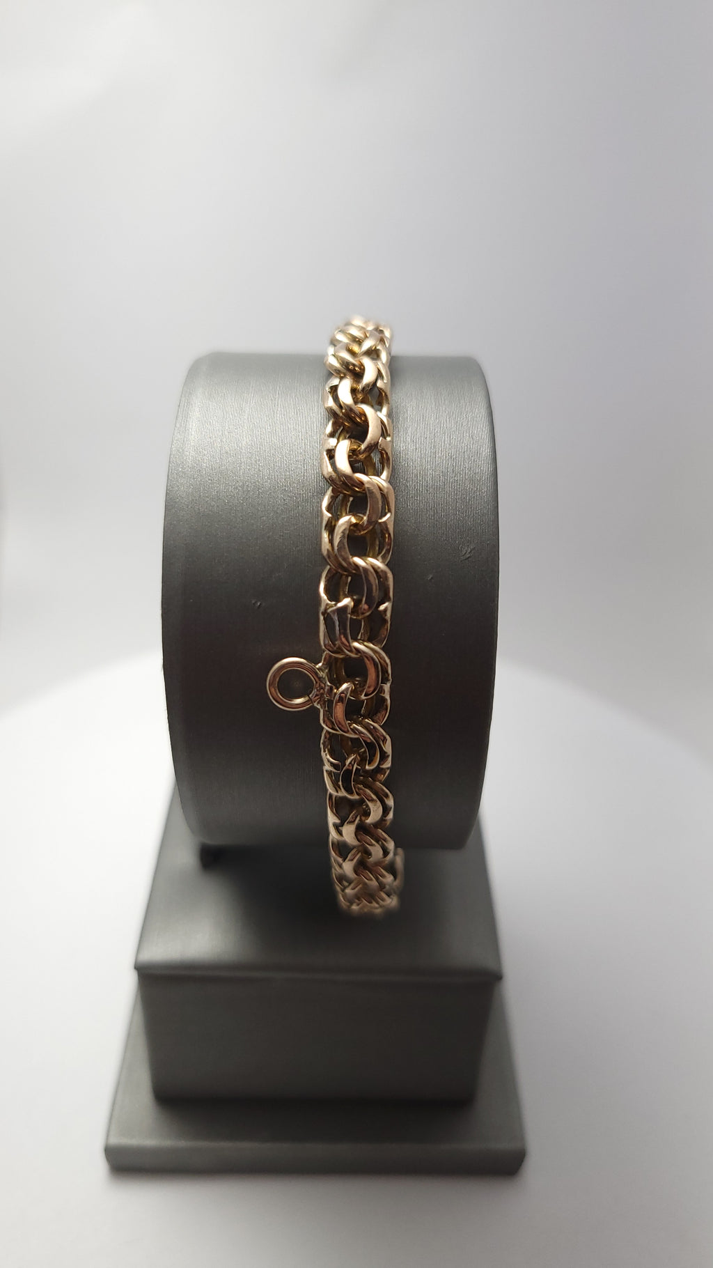 Pulsera de oro rosa de 10K