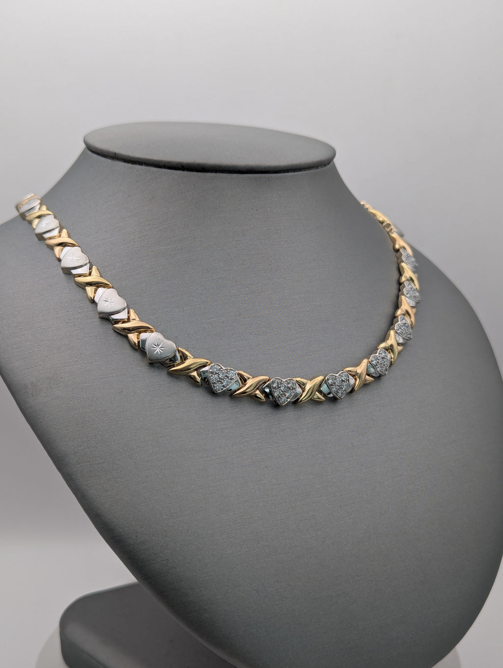 Collar de corazón de circonita cúbica de oro blanco/amarillo de 14K